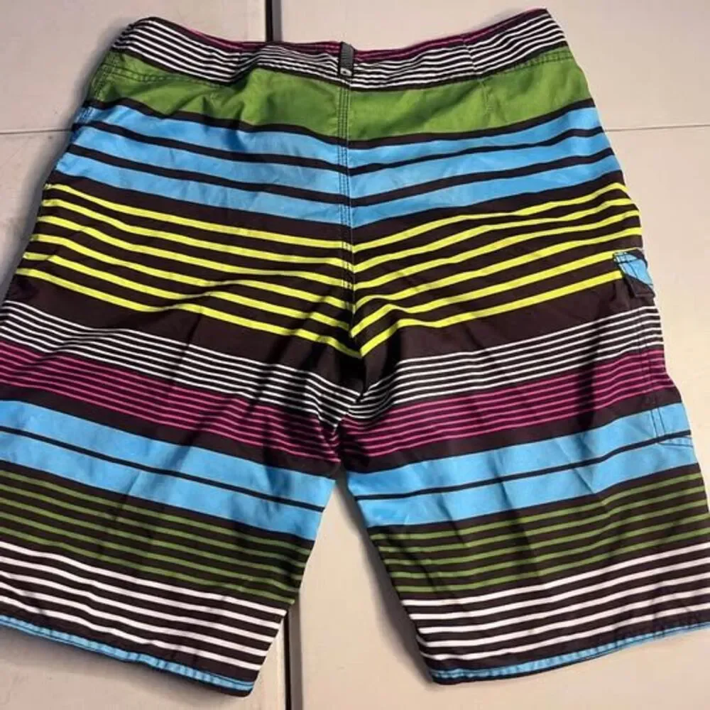 O’Neill Men’s 32  Multicolor Striped Board Shorts Swim Trunks